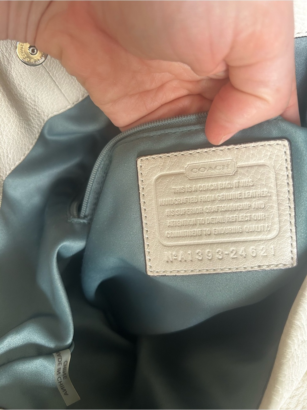 Coach Cream Pebbled Leather Hobo bag - Picture 8 of 13